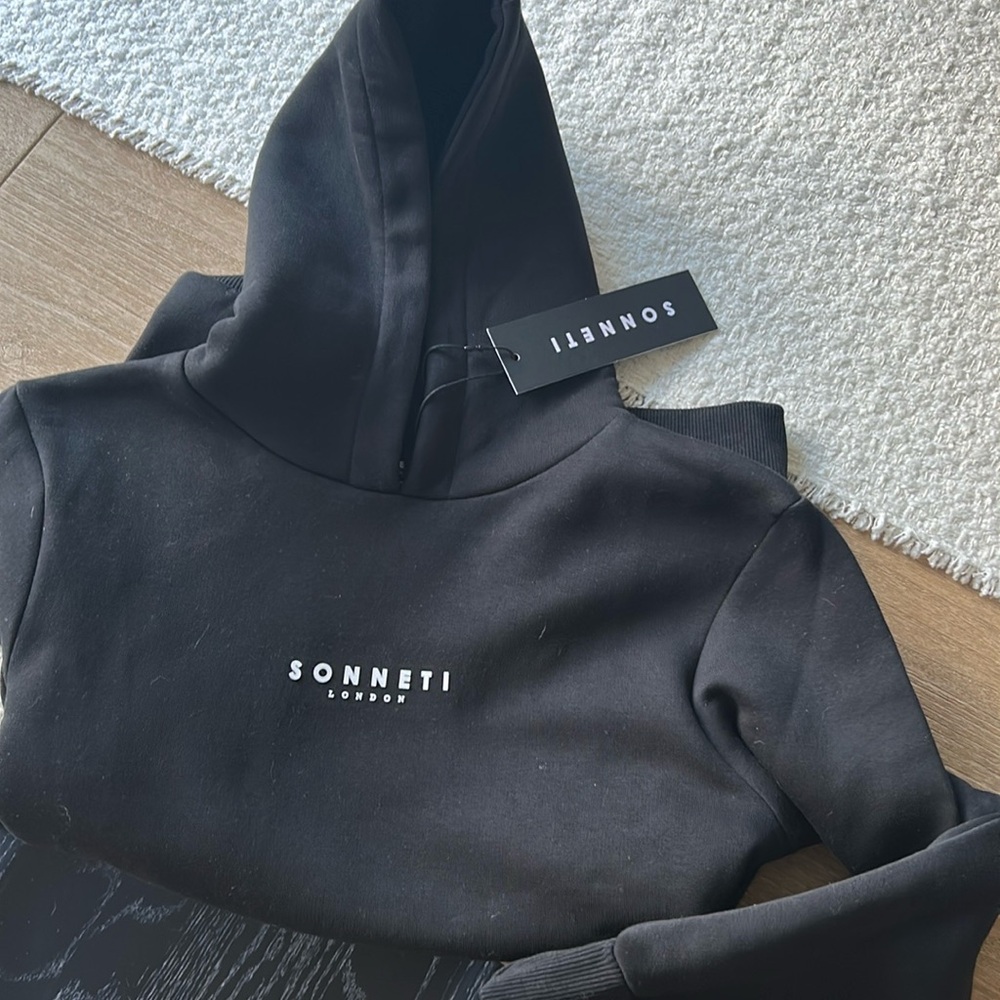 Youth hoodie size M